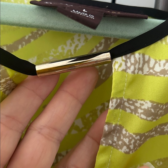 Dana Buchman ( box 1) - Picture 3 of 9